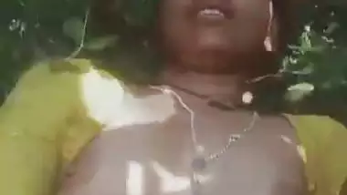 Dehati Chitkul village lady outdoor nangi video