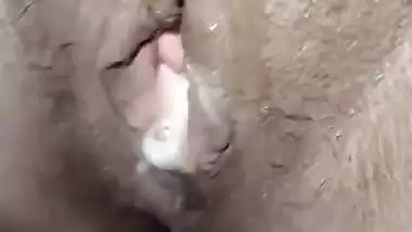 South Indian lady gets her lover’s cum in her pussy