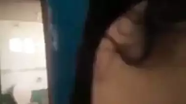 Bhabhi getting nude and giving blowjob