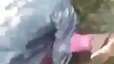 A village whore’s desi chudai by a group of perverts