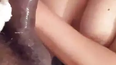 GF gives a desi blowjob and tastes her lover’s cum