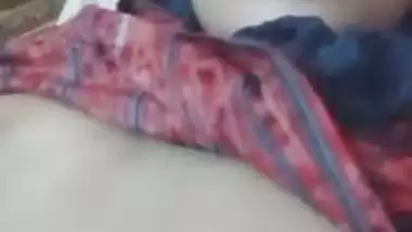 Bhabhi pressing boobs selfie video taken for lover