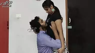 Vaishnavi – Ass Grab Romance With Feet