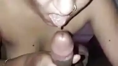 Horny Desi Bhabhi Blowjob with Hindi Talking