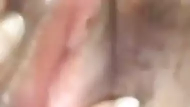 Cute Indian XXX teen showing her sweet boobs and pussy on cam