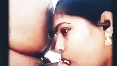 A working lady sucks manager’s dick in a Telugu sex video