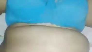 Fat Indian MILF ki sucking and fucking porn video