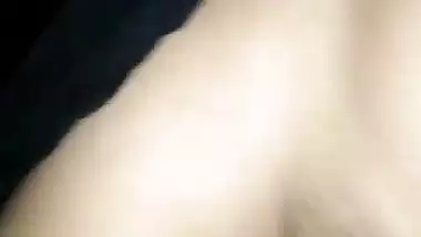 Hot Bangladesh sex video of a Muslim girl getting fingered