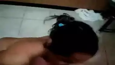 Indian xxx sex movie scene of desi wife Amrita sucking dick like pro!