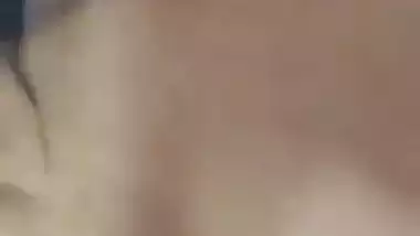 Srilankan virgin girl sucking her big boobs MMS