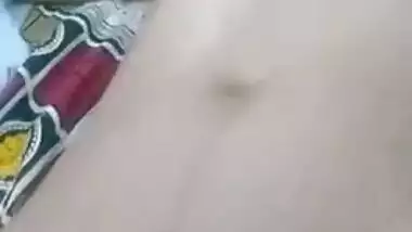 Video is interesting in a sexual way because boy paws sex partner