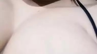 Desi girl nude play with nipples and pussy