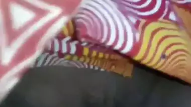 Granny will get a lift only if she shows her desi pussy