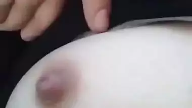 Desi girl perfect body shape in nudity before sex