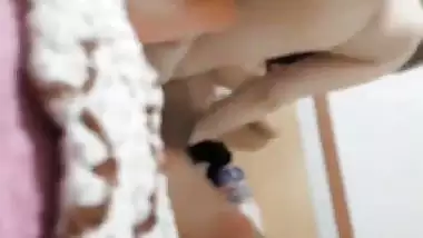 Men fuck a hot and sexy whore in the Bangladeshi sex video