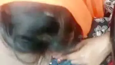 Blowjob inside car with desi GF and she asks to stop it