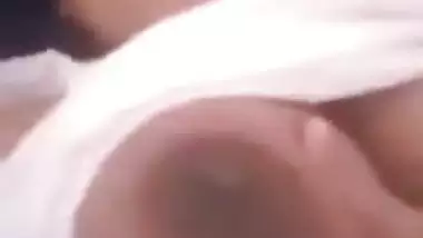 Sri Lanka Aunty Nude Video call (Sinhala)