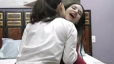 Vanessa Veracruz Lesbian Compilation - GirlfriendsFilms