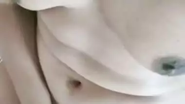 Horny Bhabi Pussy Fingering