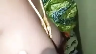 Desi village bhabi sexy pussy