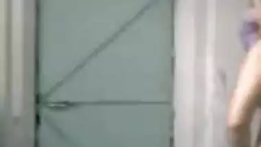 Beautiful Girl secretly