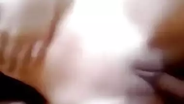 Sadia phudi fucked by her lover