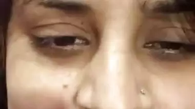 Chubby MILF big boobs and pussy showing on video call