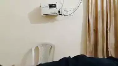 Devar enjoys his chubby Bhabhi’s desi chudai