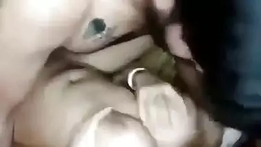 Guy pounds on hot desi GF’s tight cunt in dehati sex video