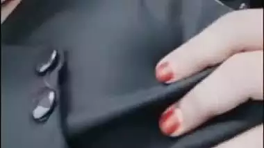 Beautiful girlfriend in maxi shows boobs viral video