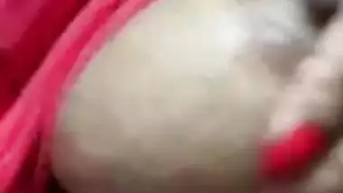 Desi cute bhabi sexy boobs