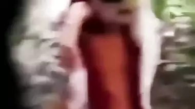 Uncle sucking aunty boobs while walking in park