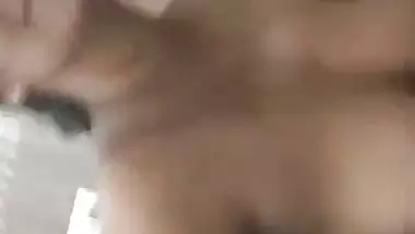 Tamil xxx MMS of a desi couple fucking in a hotel room