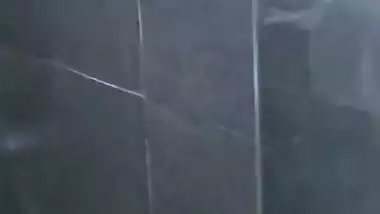 Couple’s shower romance turns into Bathroom sex