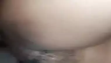 Man drills a milf’s hairy pussy hard in Tamil sex video