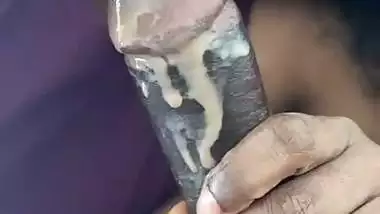 South lady licks icecream from cock in Tamil sex MMS