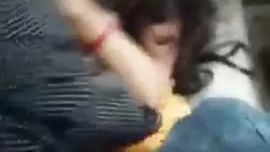 Delhi colg gal Sajeetha fucked in car