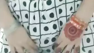 Newly married desi nude lady shows her milky boobs