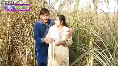 Pk bhabi boobs pres on youtube video