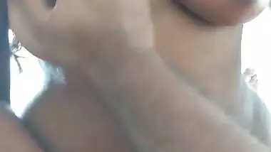 Tamil milf rides on her lover’s cock in desi MMS