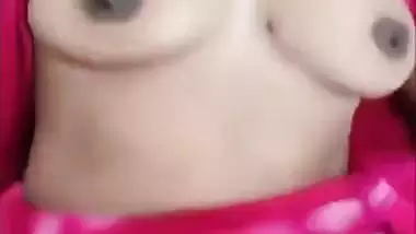 Randi fucking videos in outdoor with a local guy