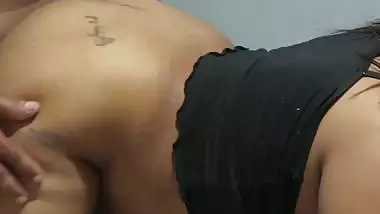 Chubby Tamil randi blowjob and doggy viral sex