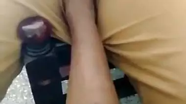 Chennai IT Tamil girl Jenifer footjob