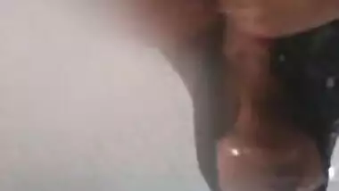 Sister shower bath video stolen from her mobile