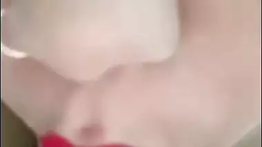 Tango girl Sweety Queen shows soft boobs with long nipples