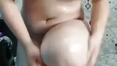 Fair and sexy wife records her nude bath MMS for husband