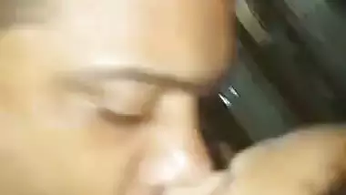 Bubbly Pakistani MILF fucked and sucked XXX video