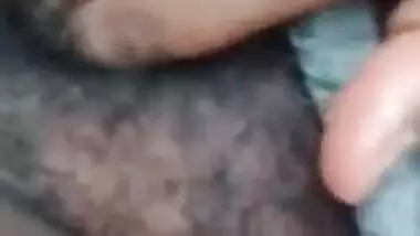 Desi mom masturbates for fans and demonstrates who big her breasts are