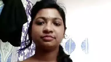 Malayali chechi nude show of her Big boobs and Pooru