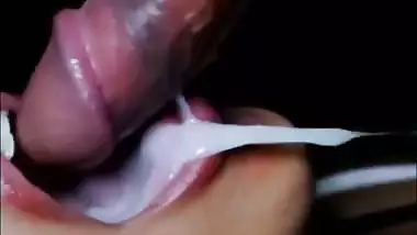 Hot lady gives an Indian blowjob and drinks cum